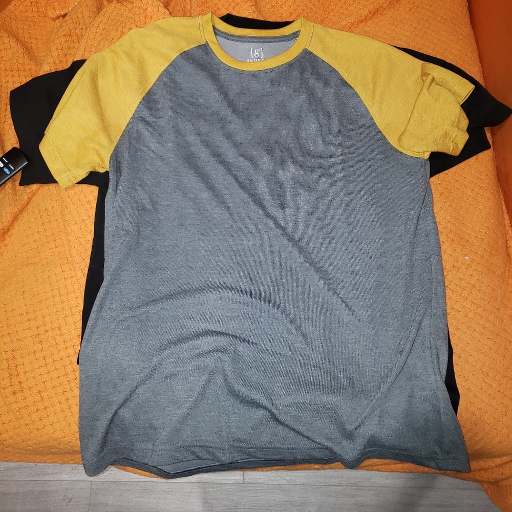 Size M breathable material shirt